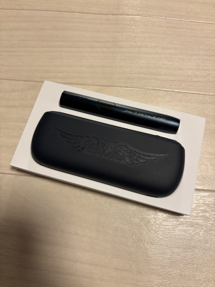 IQOS刻印 翼デザイン 本体とスティック